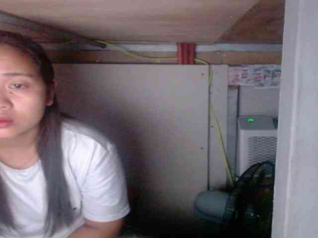 LadyAsianForyou webcam