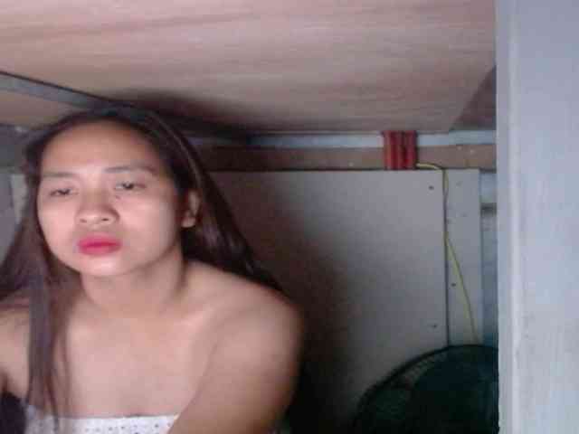 LadyAsianForyou webcam