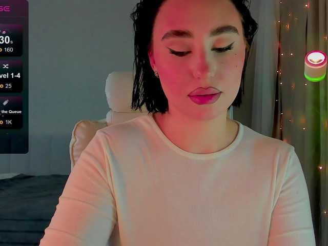 Lia-May's BongaCams show and profile