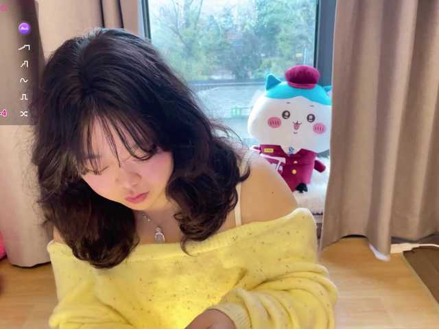 Kittenfishing's BongaCams show and profile