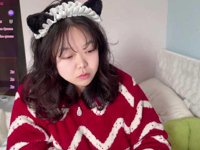 Kittenfishing's BongaCams show and profile