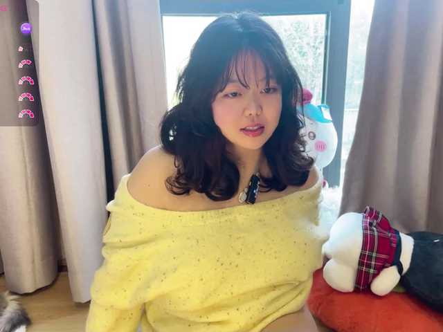 Kittenfishing's BongaCams show and profile