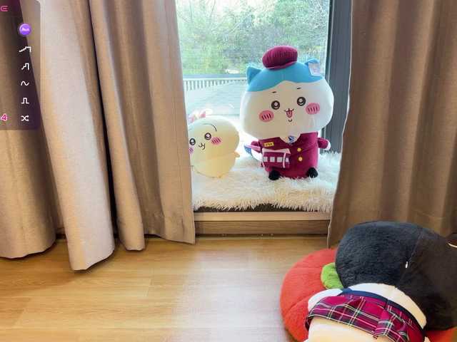 Kittenfishing's BongaCams show and profile