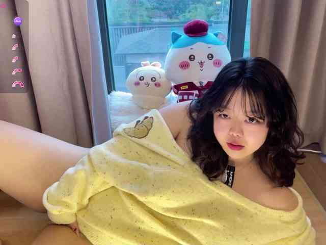 Kittenfishing webcam