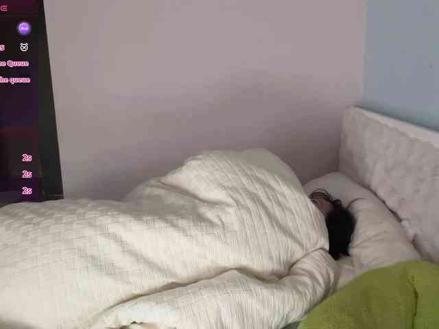 Kittenfishing webcam