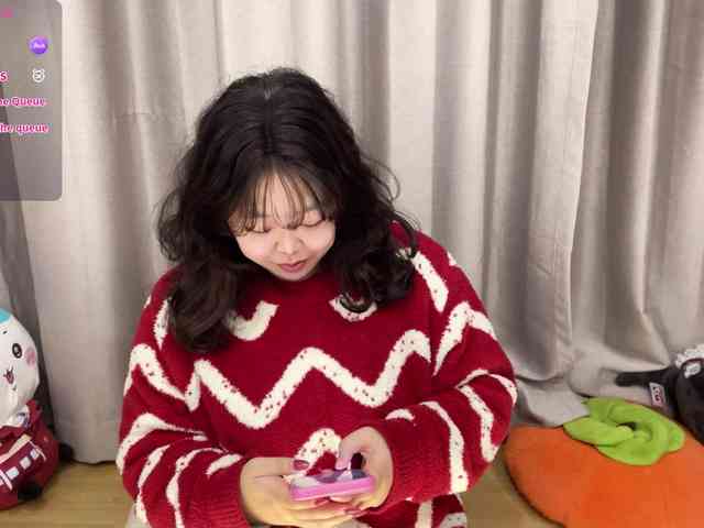 Kittenfishing webcam