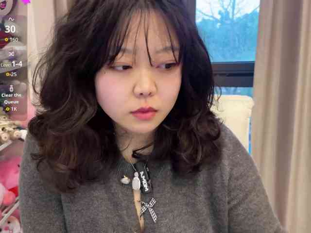 Kittenfishing webcam