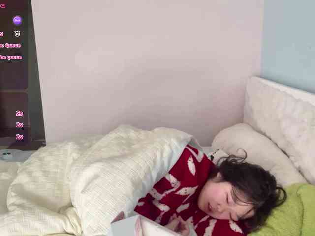 Kittenfishing webcam