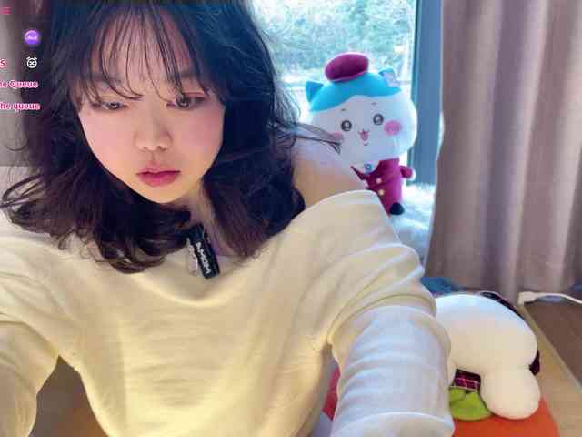 Kittenfishing webcam