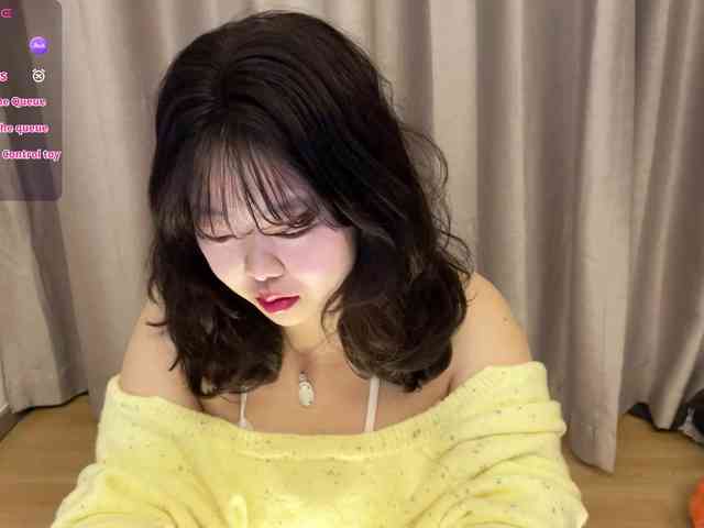 Kittenfishing webcam