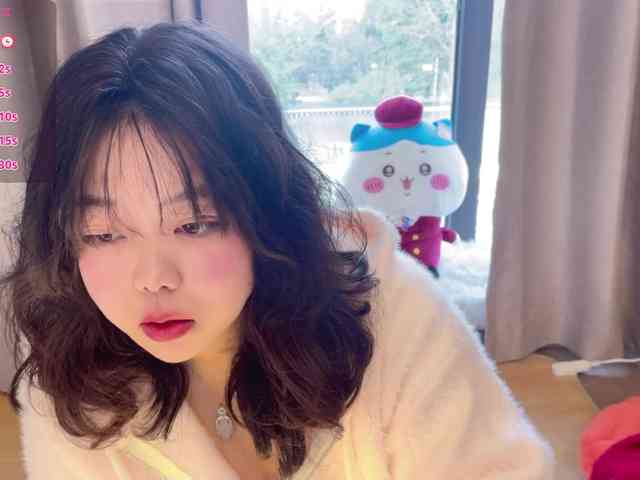 Kittenfishing webcam