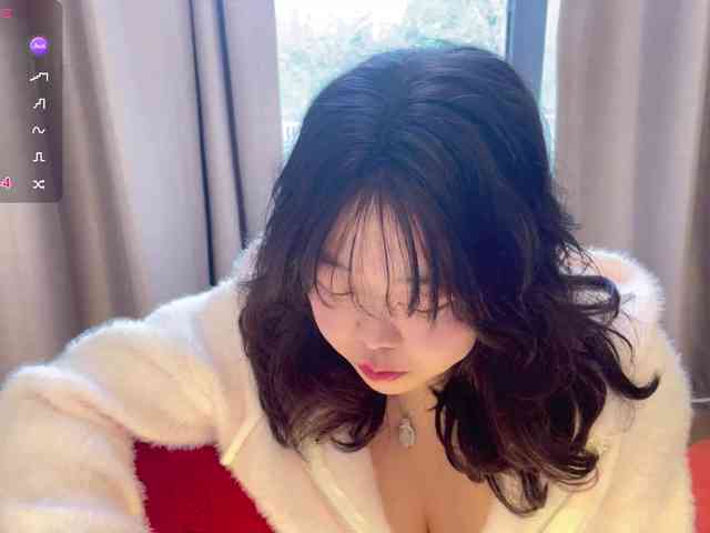 Kittenfishing webcam