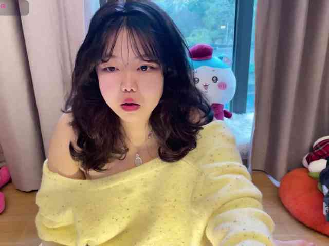 Kittenfishing webcam