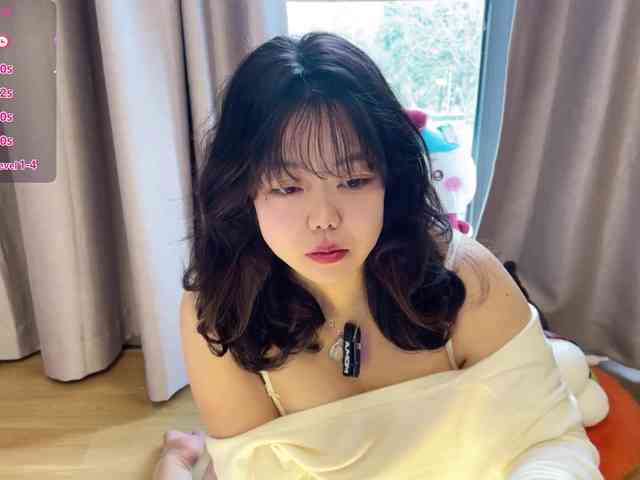 Kittenfishing webcam