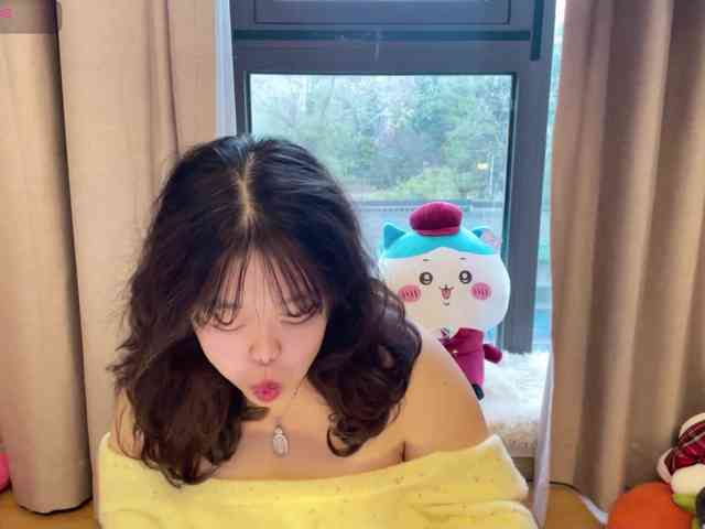 Kittenfishing webcam