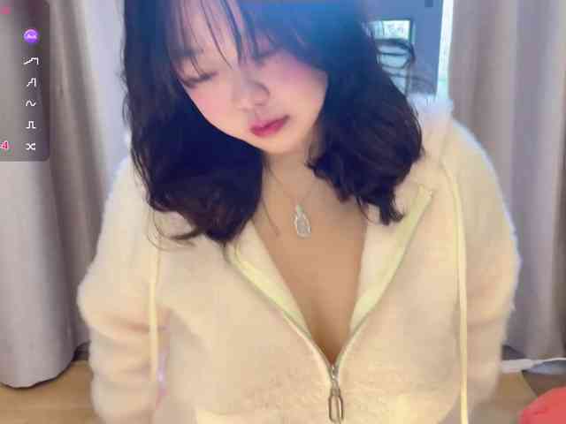 Kittenfishing webcam