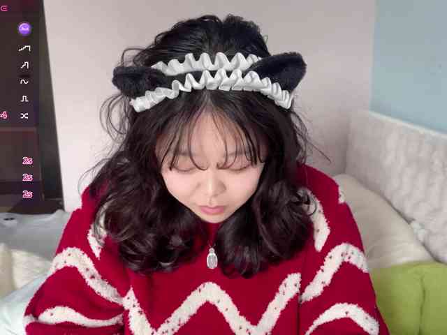 Kittenfishing webcam