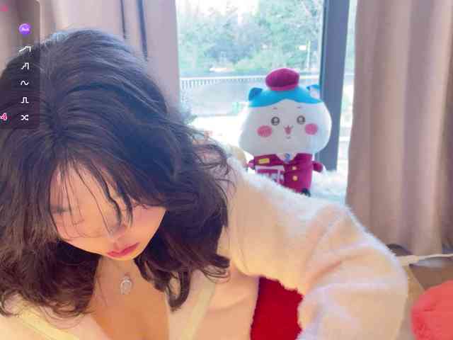 Kittenfishing webcam