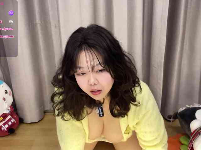 Kittenfishing Kittenfishing