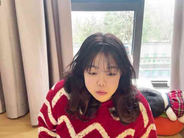 Kittenfishing Kittenfishing