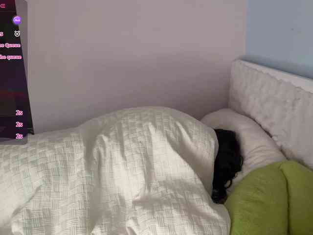 Kittenfishing webcam