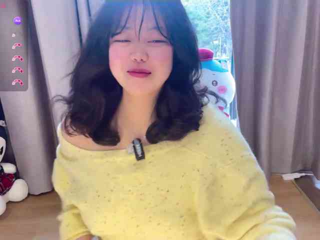 Kittenfishing webcam