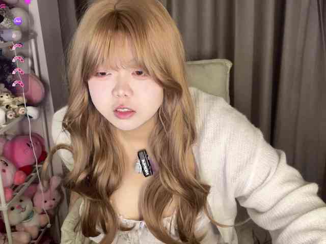 Kittenfishing webcam