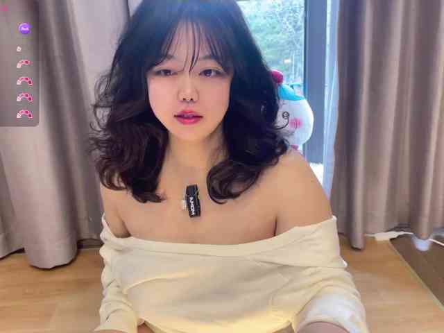 Kittenfishing webcam