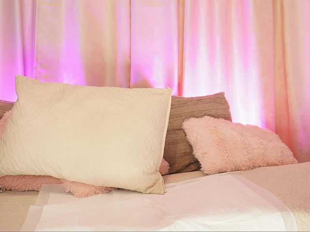 amelia-lov3's BongaCams show and profile