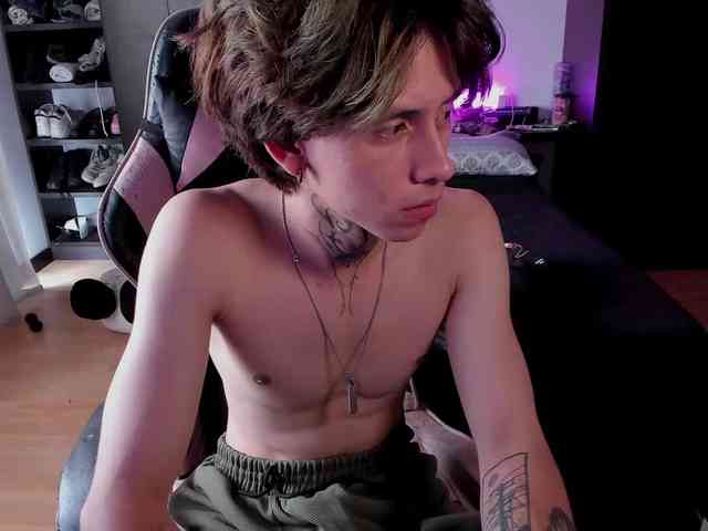 XiceBoy Live Webcam on BongaCams