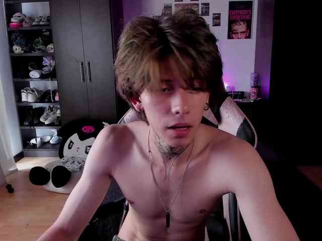 XiceBoy Live Webcam on BongaCams