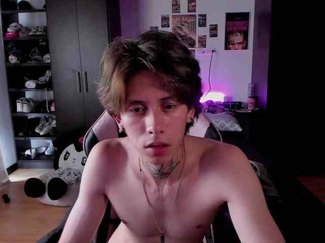 XiceBoy Live Webcam on BongaCams