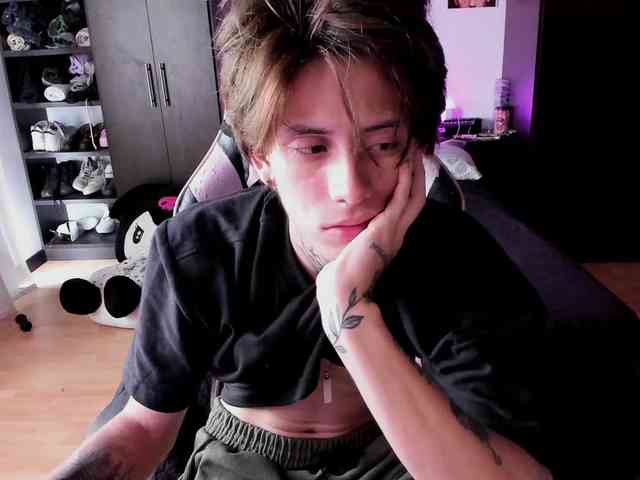 XiceBoy Live Webcam on BongaCams