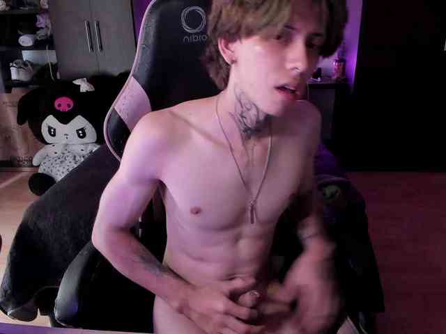 XiceBoy Live Webcam on BongaCams