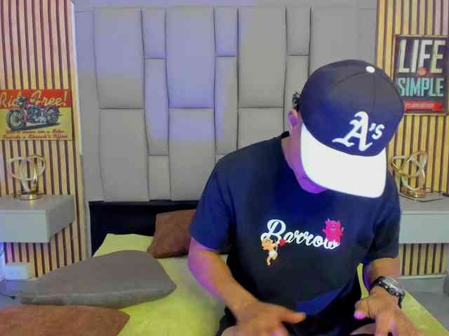 pleasureroomx webcam