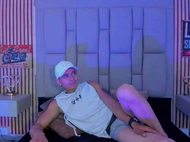 pleasureroomx webcam