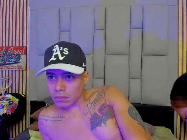 pleasureroomx webcam