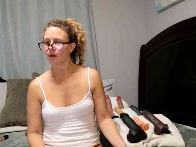 KatieCoxxWell webcam