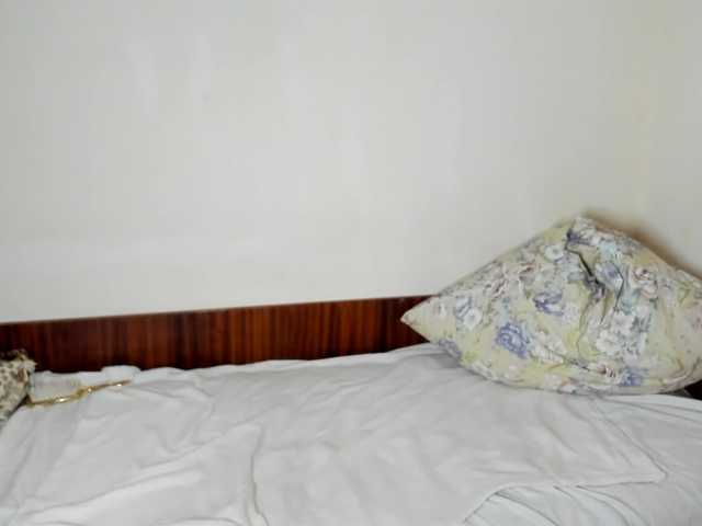 стрип от Honeykrisspussy