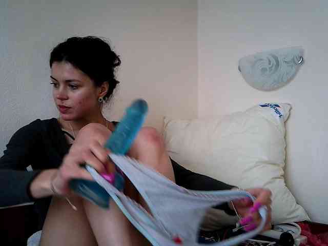 Honeykrisspussy webcam