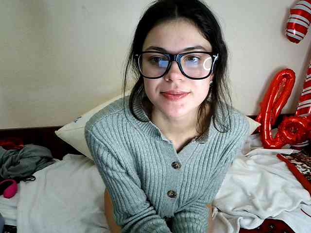 Honeykrisspussy webcam