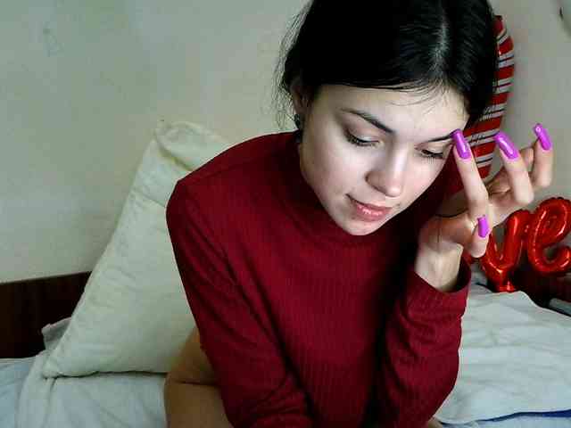 Honeykrisspussy webcam