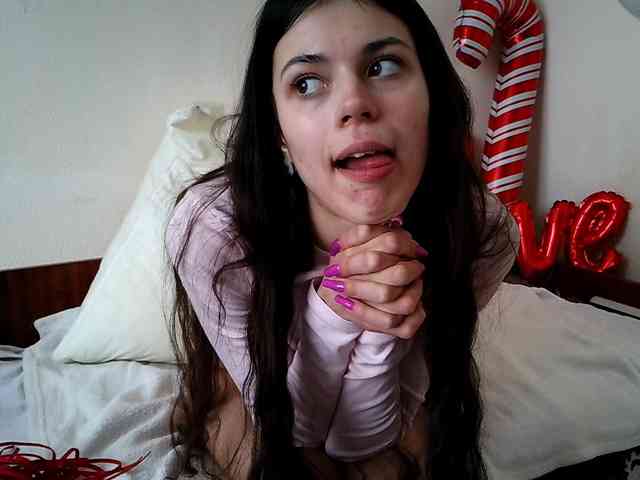 Honeykrisspussy webcam