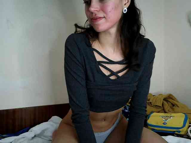 Honeykrisspussy webcam