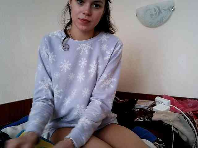 Honeykrisspussy webcam