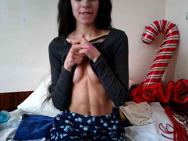 Honeykrisspussy webcam