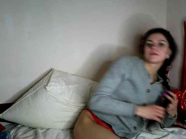 Honeykrisspussy webcam