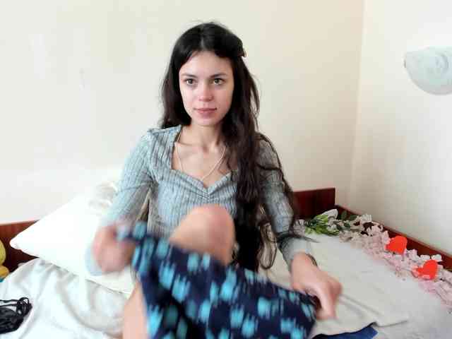 Honeykrisspussy webcam