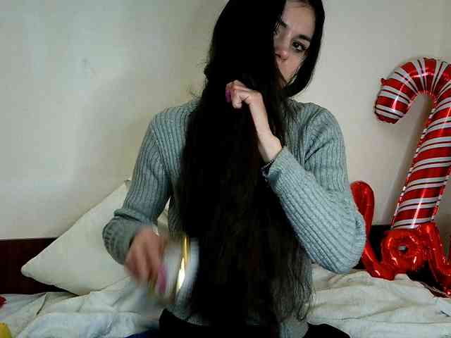 Honeykrisspussy webcam