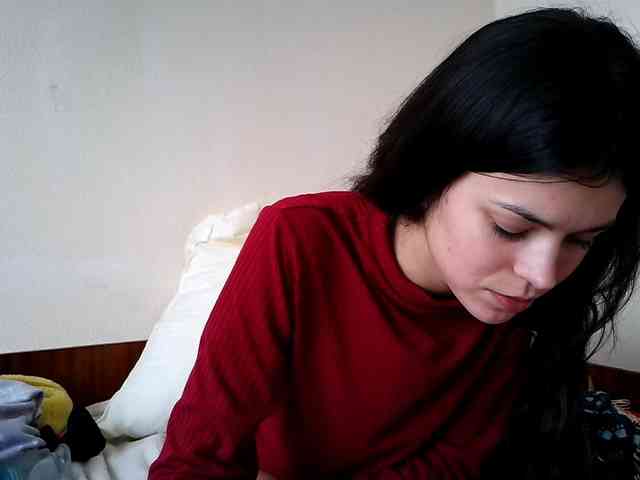 Honeykrisspussy webcam